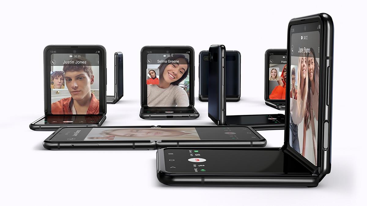 זווית חדשה לגמרי לשיחות וידאו - Samsung Galaxy Z Flip