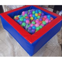 בריכת הכדורים מתאימה לחדרי משחקים וחדרי ג'ימבורי לילדים.