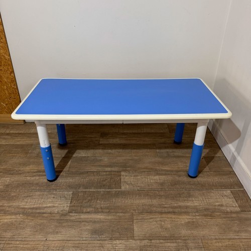 שולחן אוכל לילדים ג'ים צבע כחול